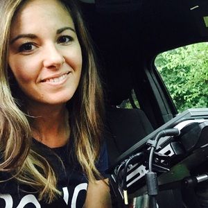 Meet your Posher, Elizabeth